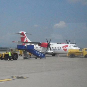 ATR-42 в аэропорту Загреба.